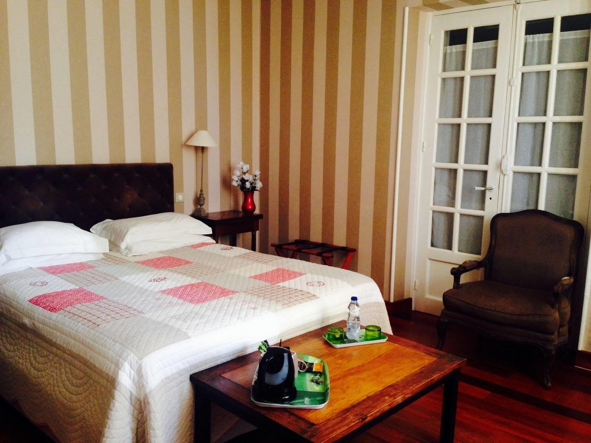 Hotel La Villa Saint-Pierre-dʼIrube Zewnętrze zdjęcie