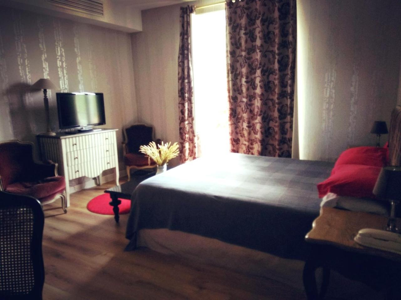 Hotel La Villa Saint-Pierre-dʼIrube Zewnętrze zdjęcie